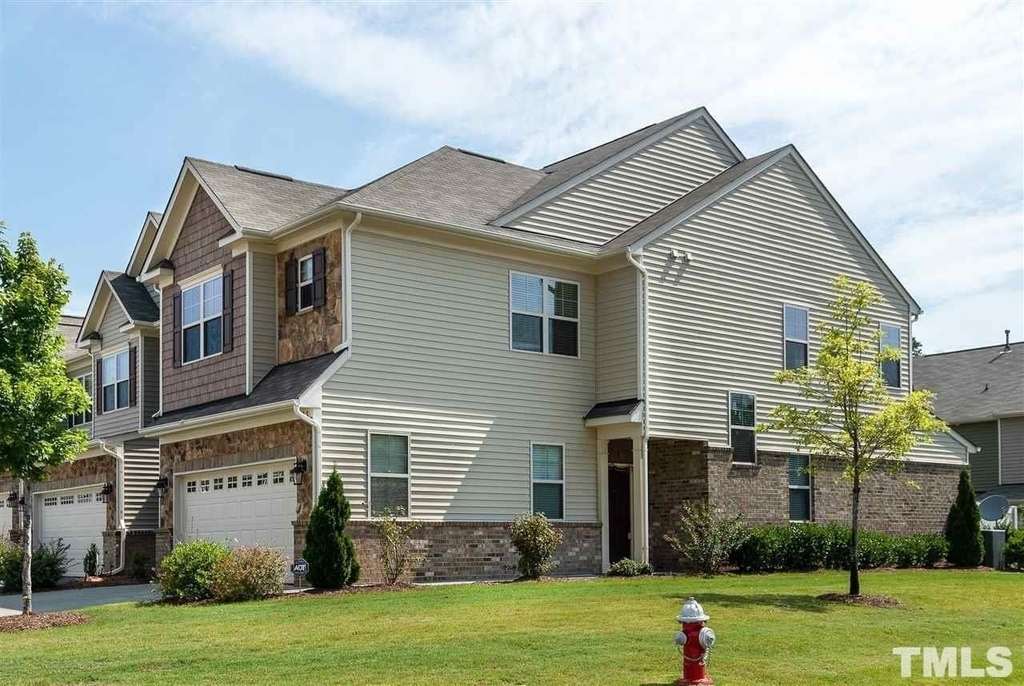 537 Whitworth Lane - Photo 1