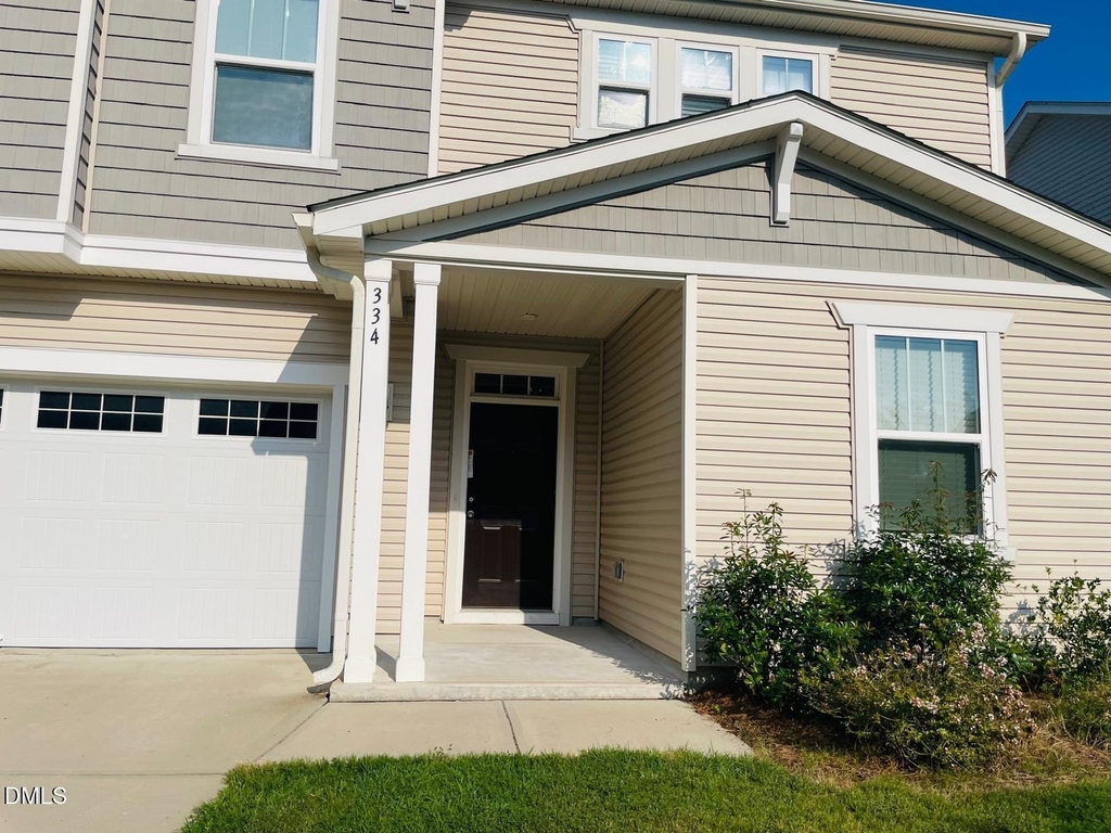 330 Summer Ranch Drive - Photo 4