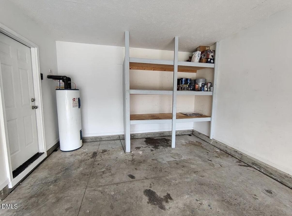 5036 Yorkchester Drive - Photo 6