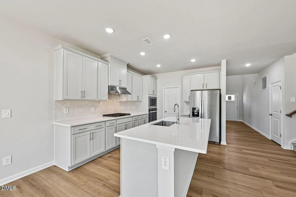 744 Red River Drive - Photo 6
