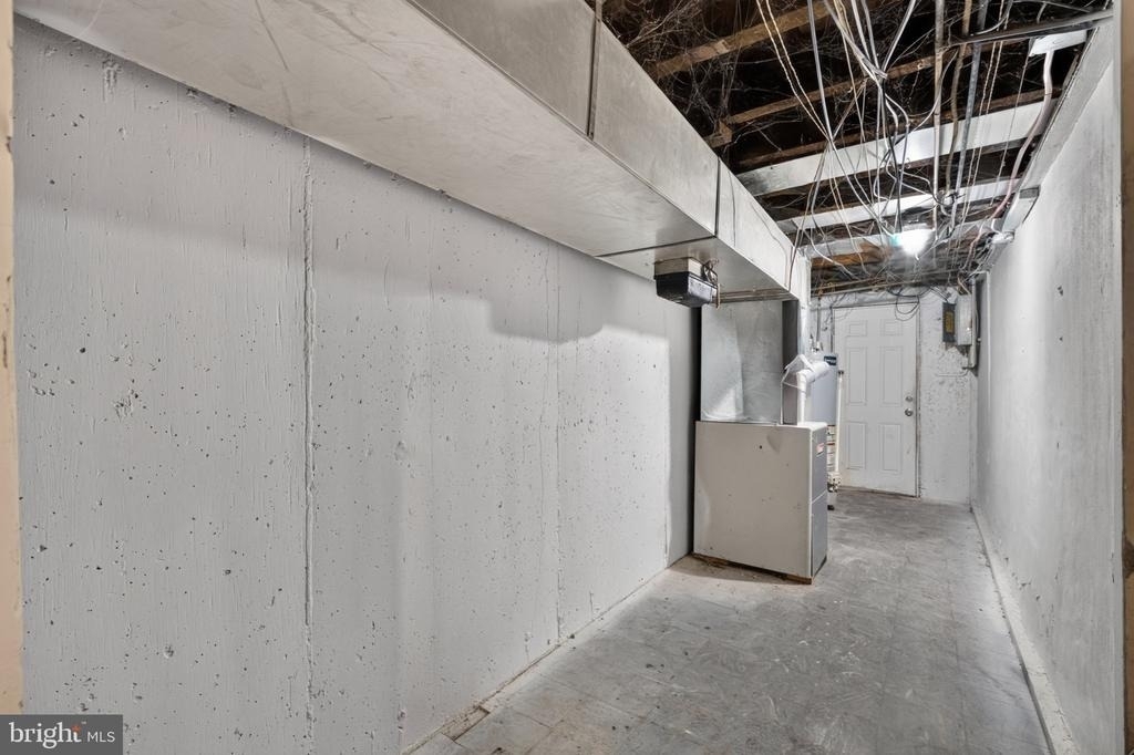 331 W 21st Street - Photo 25