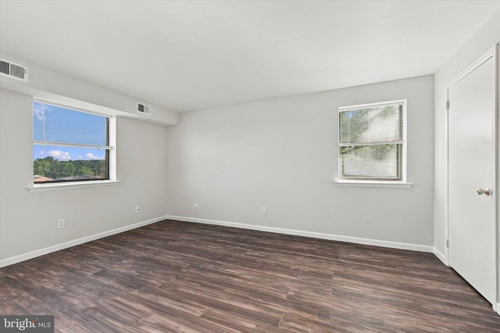 1424 Valley Drive - Photo 8