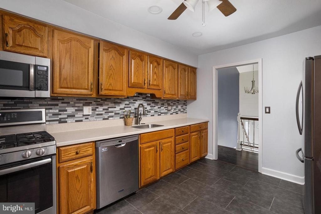46 Carl Sandburg Road - Photo 19
