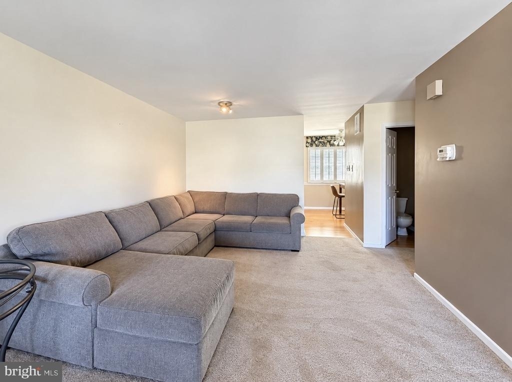 1009 Hillsboro Court - Photo 1