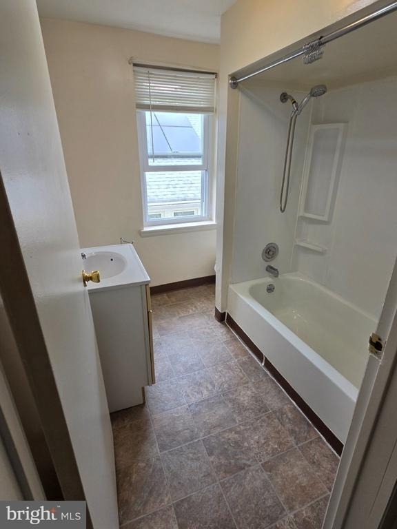 504 New Jersey Avenue - Photo 14