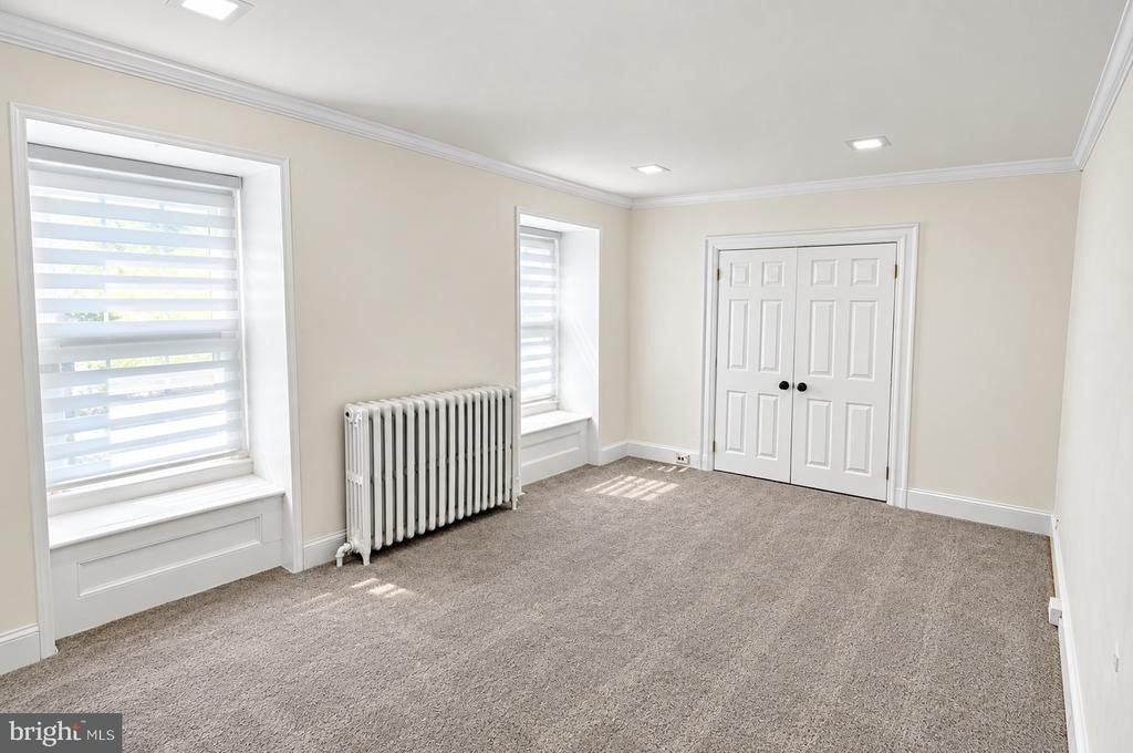 219 Wood Street - Photo 7
