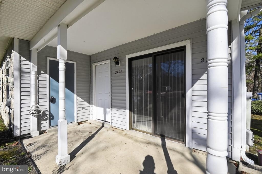 2701 Canyon Ct - Photo 1