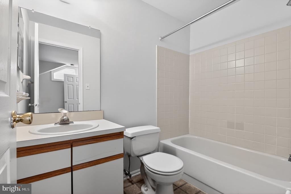 2701 Canyon Ct - Photo 12