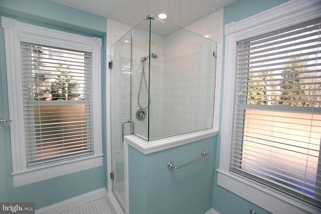 412 W Ocean Heights Avenue - Photo 11