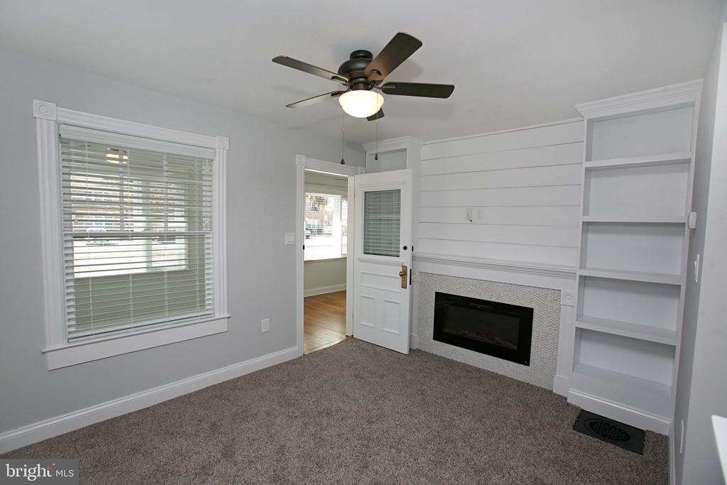 412 W Ocean Heights Avenue - Photo 3