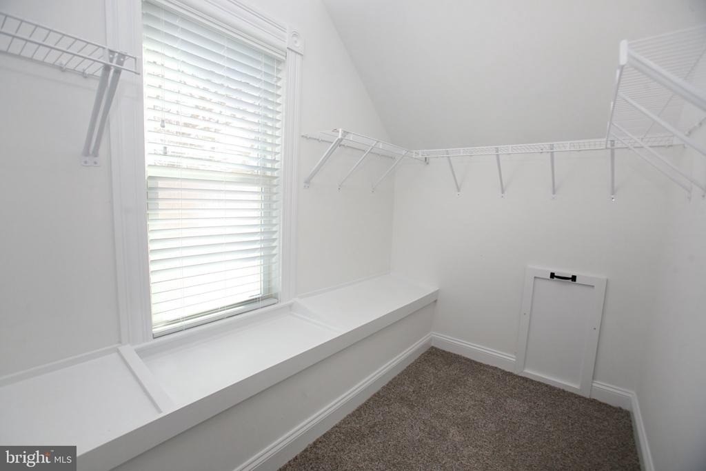412 W Ocean Heights Avenue - Photo 20