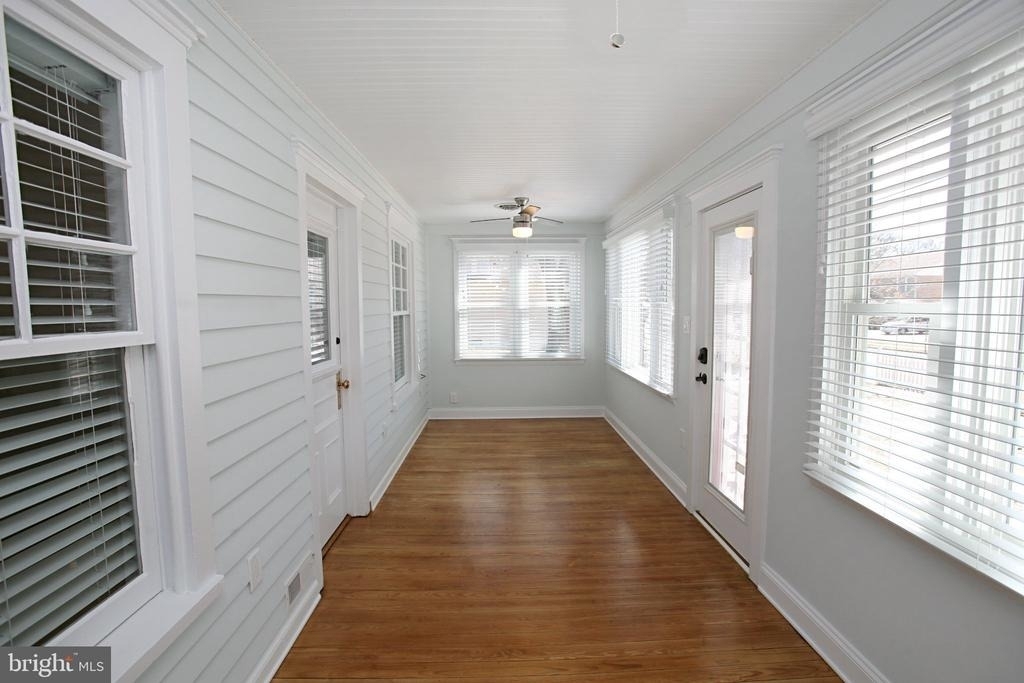 412 W Ocean Heights Avenue - Photo 5