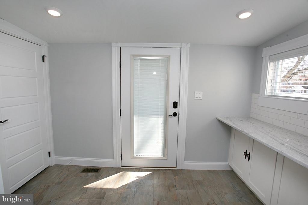 412 W Ocean Heights Avenue - Photo 28