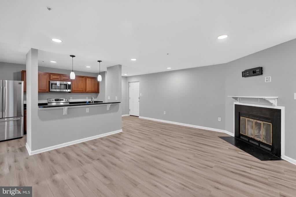 2071 Alice Avenue - Photo 0