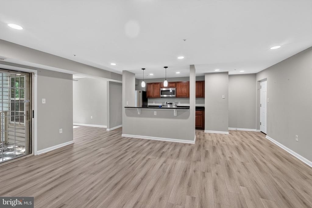 2071 Alice Avenue - Photo 2