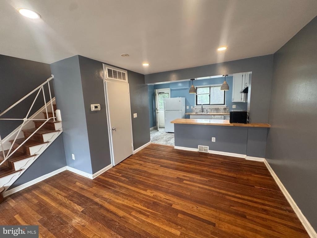 3525 Manor Wood Drive - Photo 2