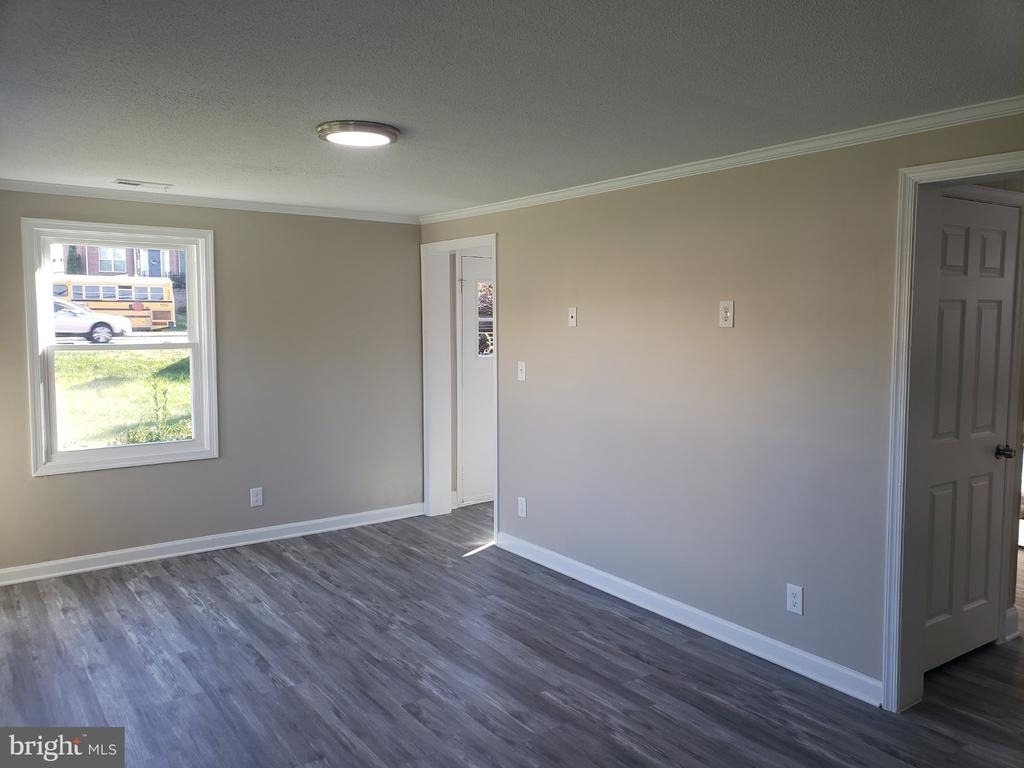 2915 University Boulevard W - Photo 5