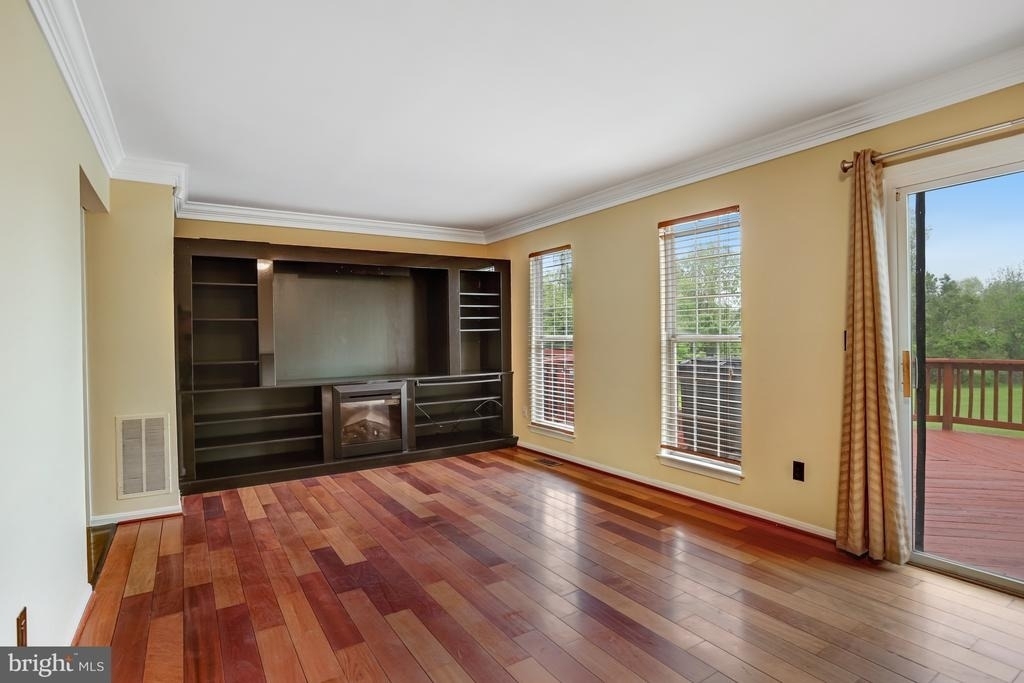 19506 Taverney Drive - Photo 14