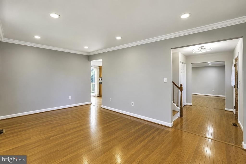 15025 Timberlake Drive - Photo 11