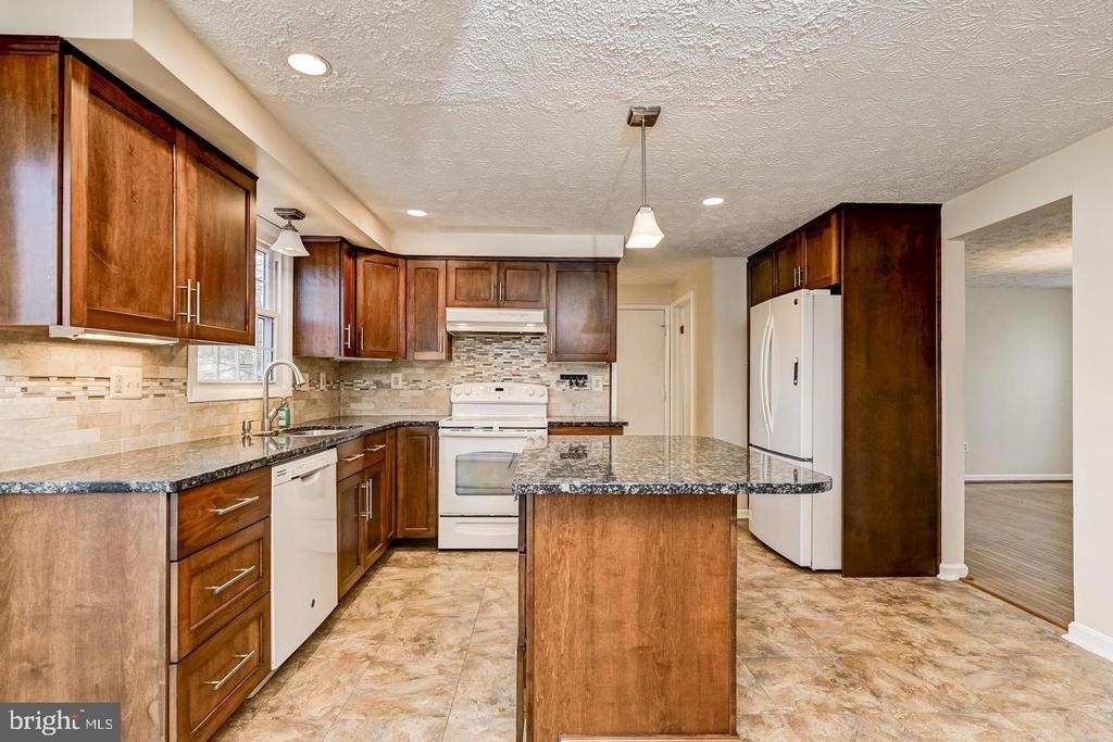 1209 Crockett Lane - Photo 21