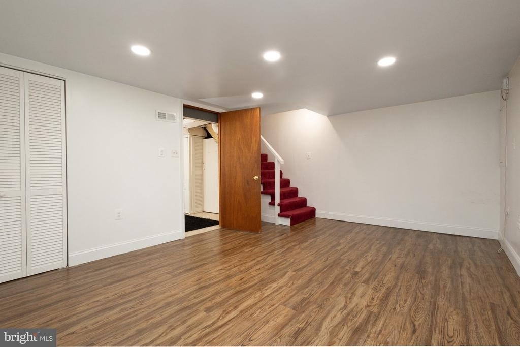 12007 Livingston Street - Photo 3