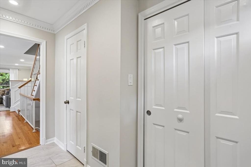 10931 Wickshire Way - Photo 5