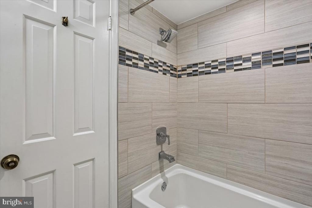 10931 Wickshire Way - Photo 38
