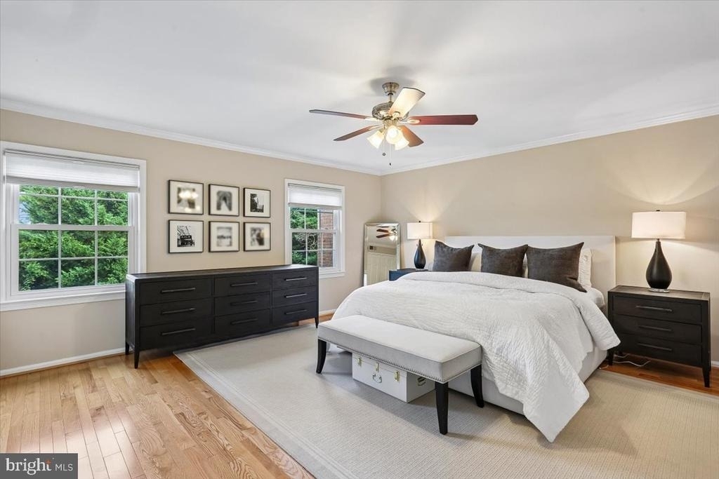 10931 Wickshire Way - Photo 18
