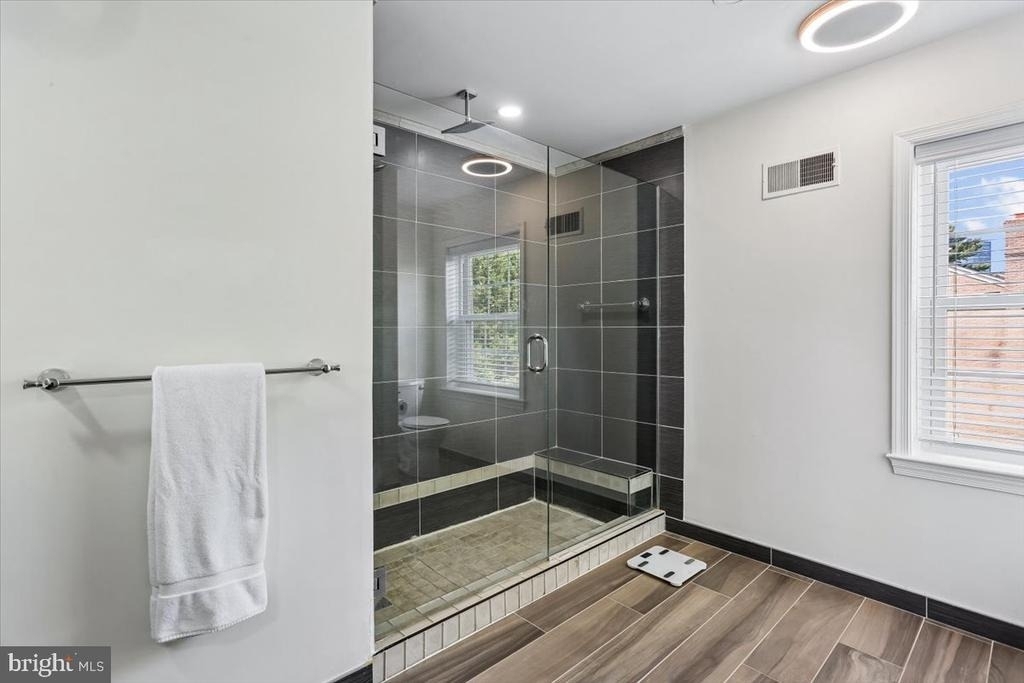 10931 Wickshire Way - Photo 24