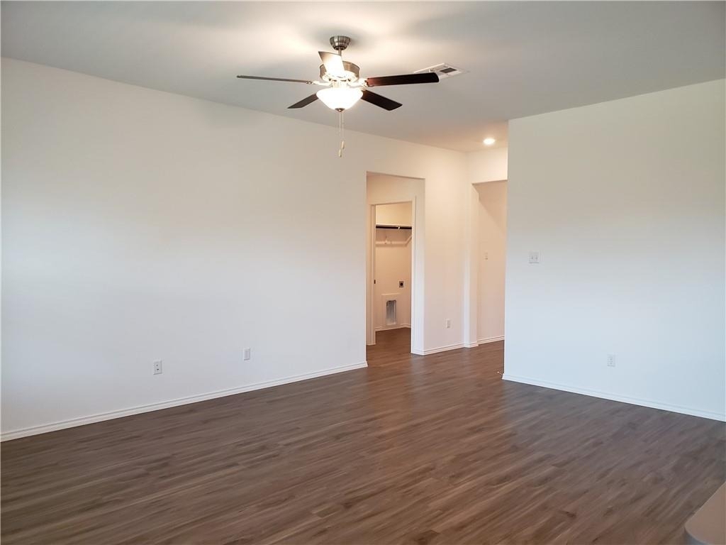109 Red Buckeye St - Photo 12