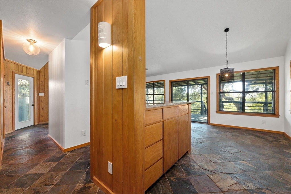 2107 Rain Water Dr - Photo 8