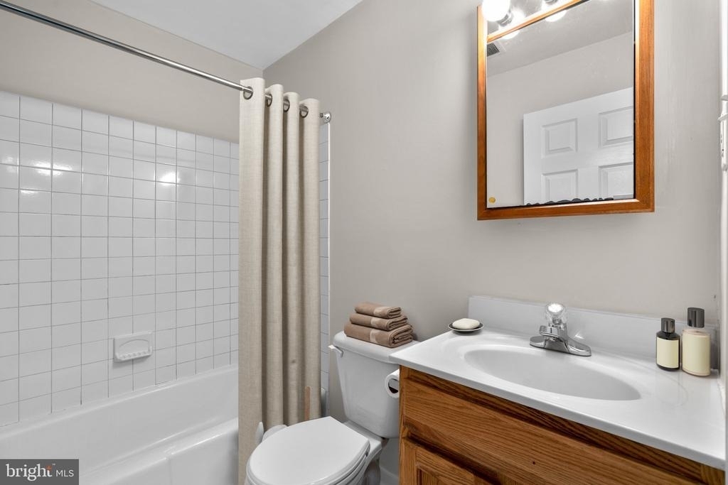 3612 Court House Drive - Photo 23