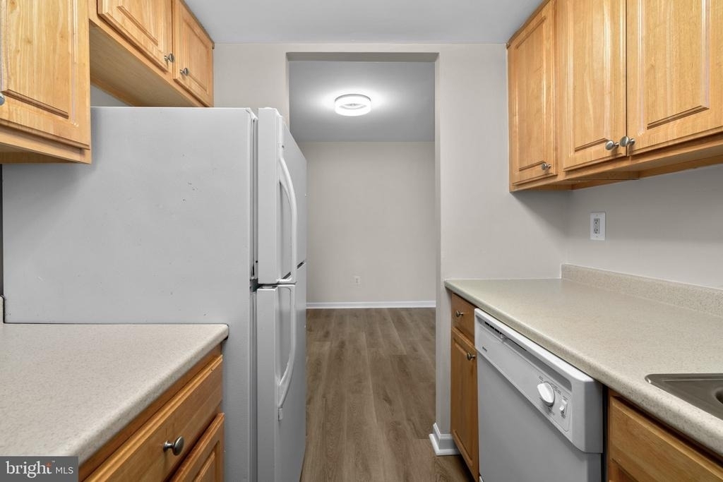 3612 Court House Drive - Photo 11