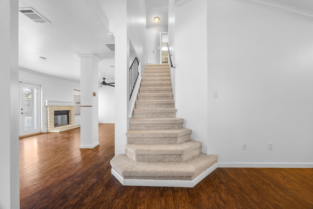 12800 Meehan Dr - Photo 4