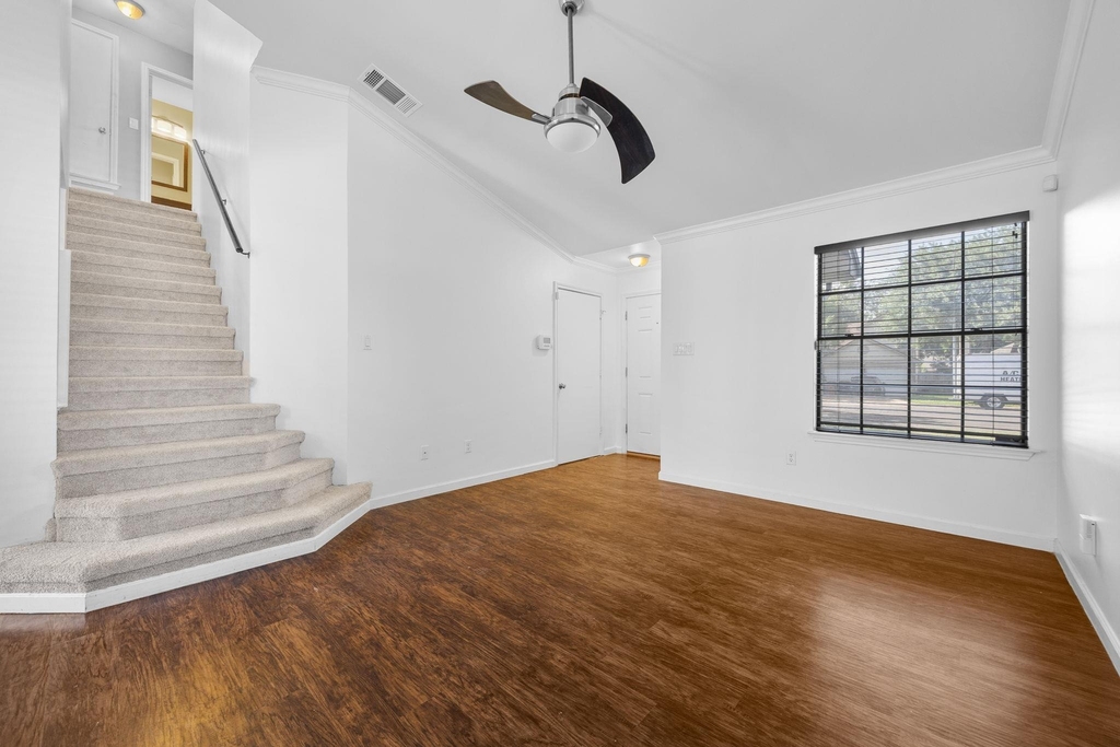 12800 Meehan Dr - Photo 5