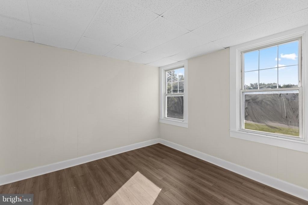 707 N Hickory Avenue - Photo 10