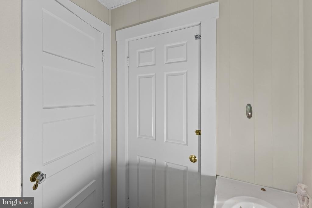 707 N Hickory Avenue - Photo 28