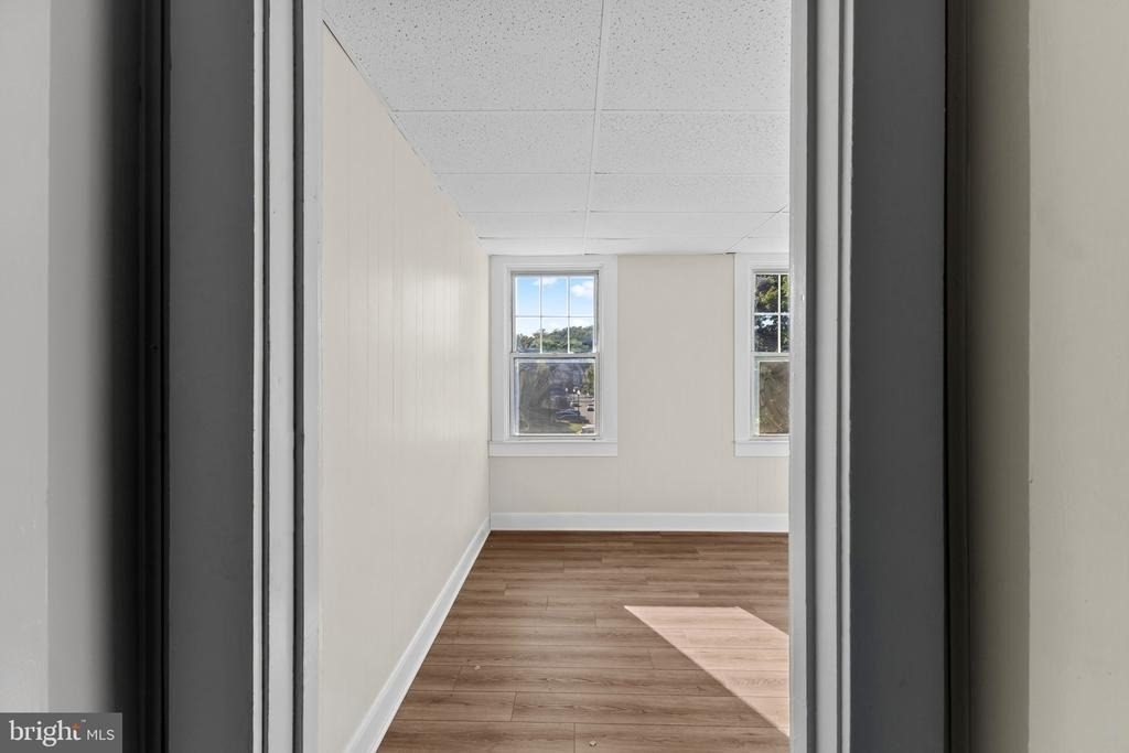 707 N Hickory Avenue - Photo 8