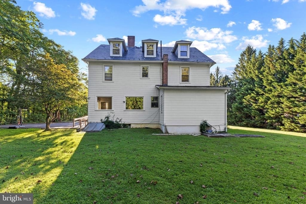 707 N Hickory Avenue - Photo 37