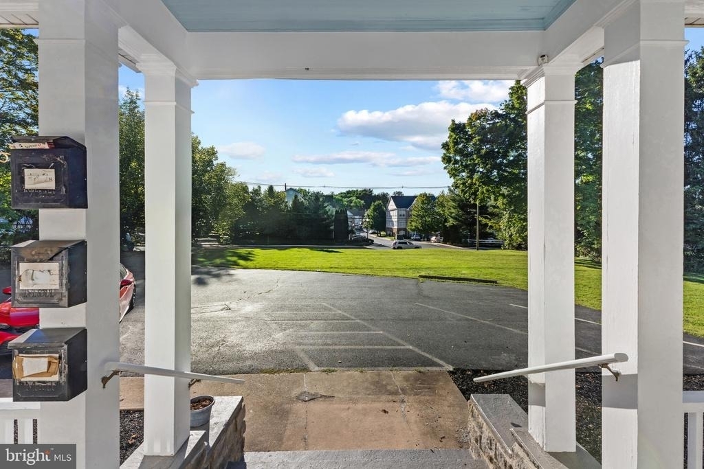 707 N Hickory Avenue - Photo 5