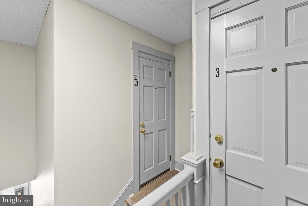 707 N Hickory Avenue - Photo 7