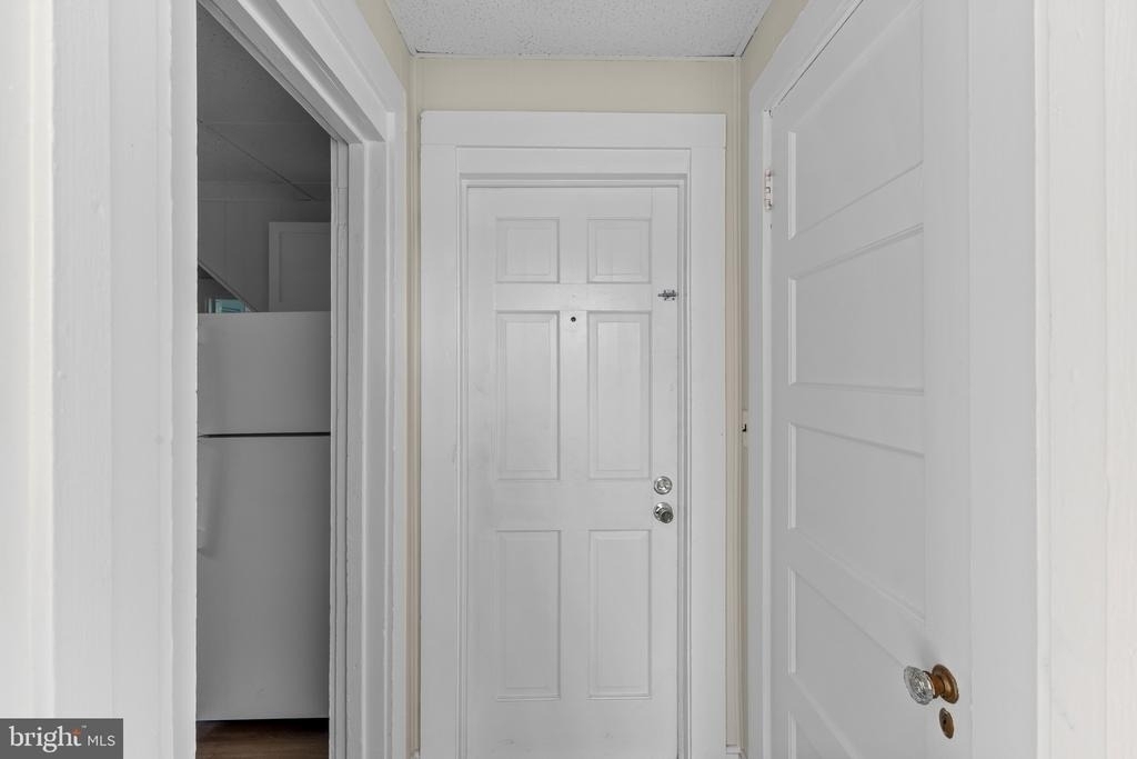 707 N Hickory Avenue - Photo 9