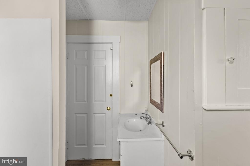 707 N Hickory Avenue - Photo 29