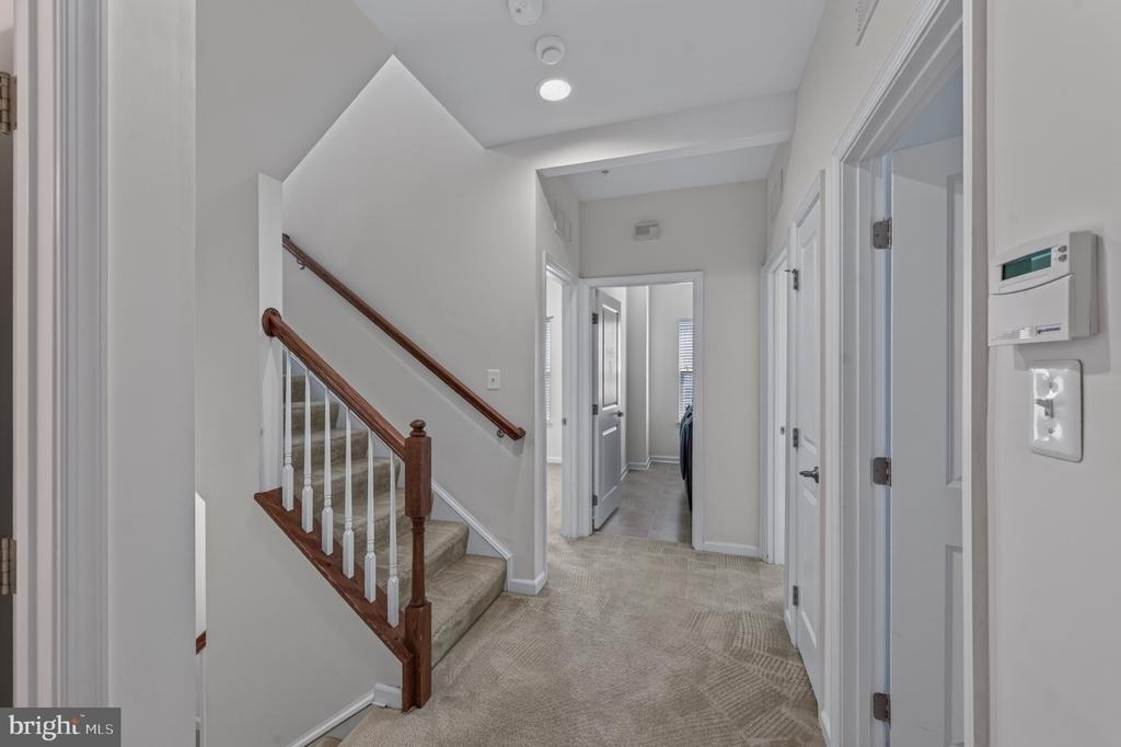 1423 Village Green Way - Photo 29