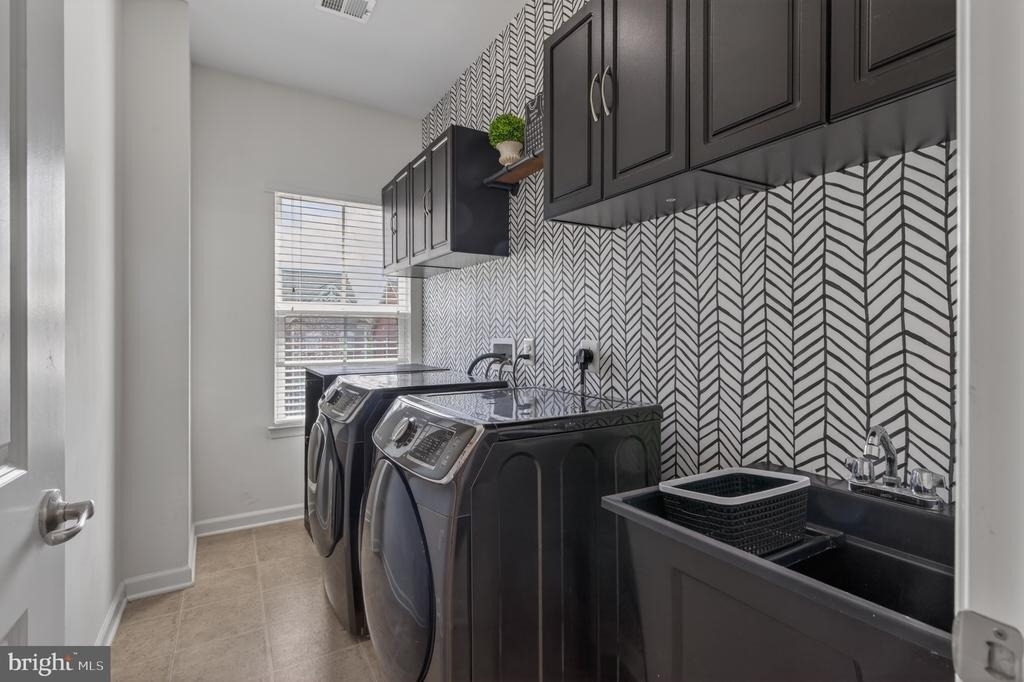 1423 Village Green Way - Photo 37