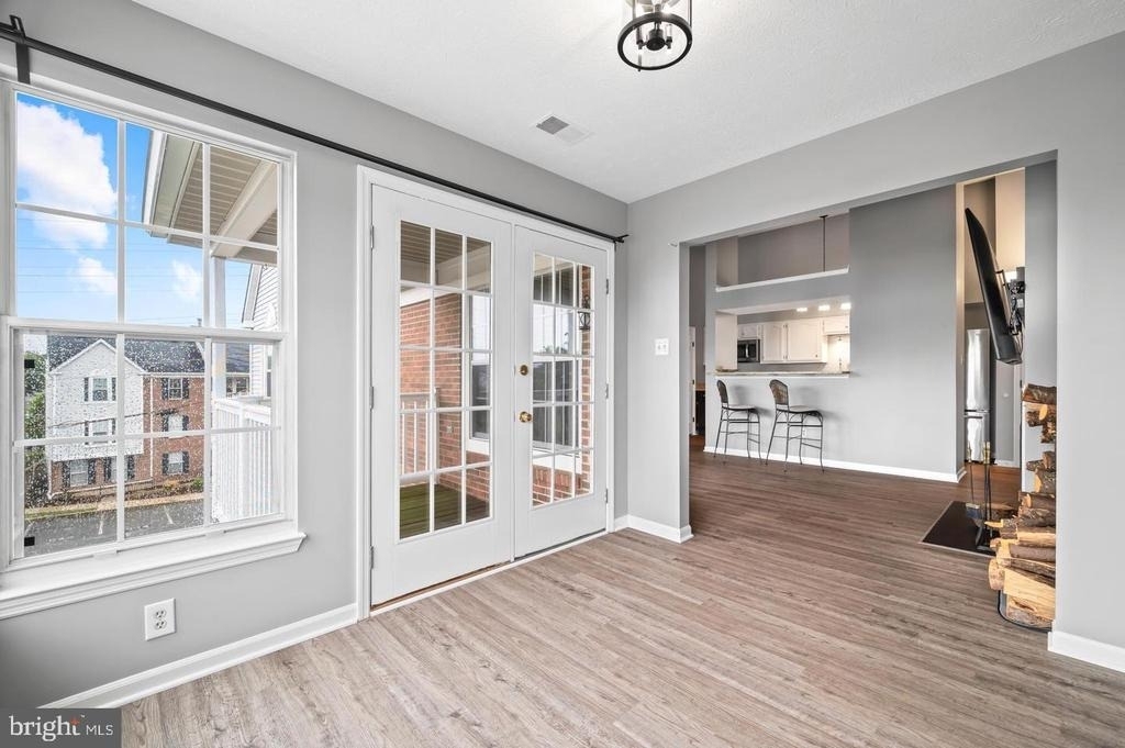 611 Himes Avenue - Photo 13