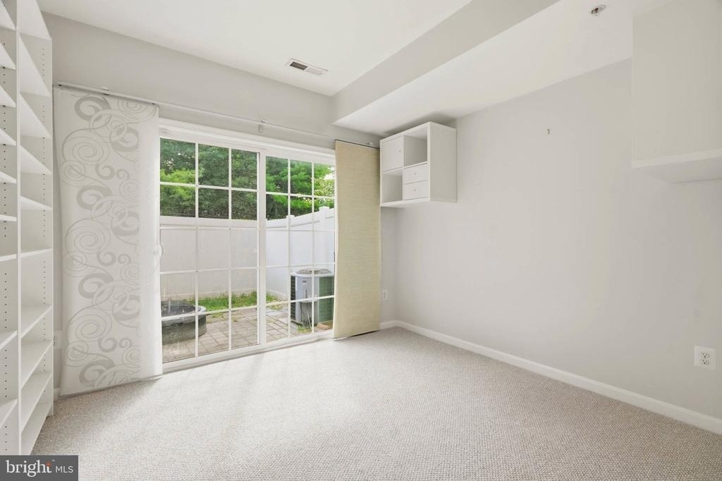 677 Tivoli Road - Photo 27