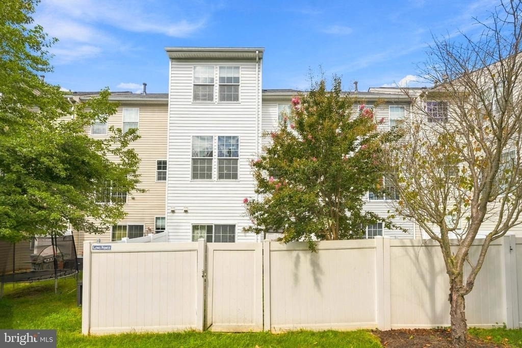 677 Tivoli Road - Photo 33
