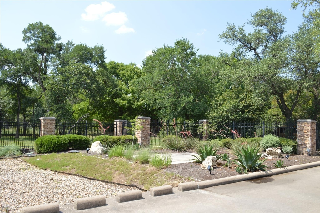 4200 Dot Dr - Photo 10