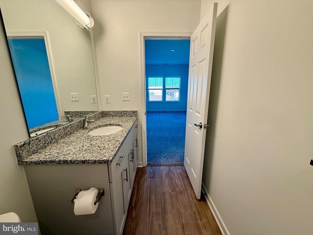 109 Charles Street - Photo 18